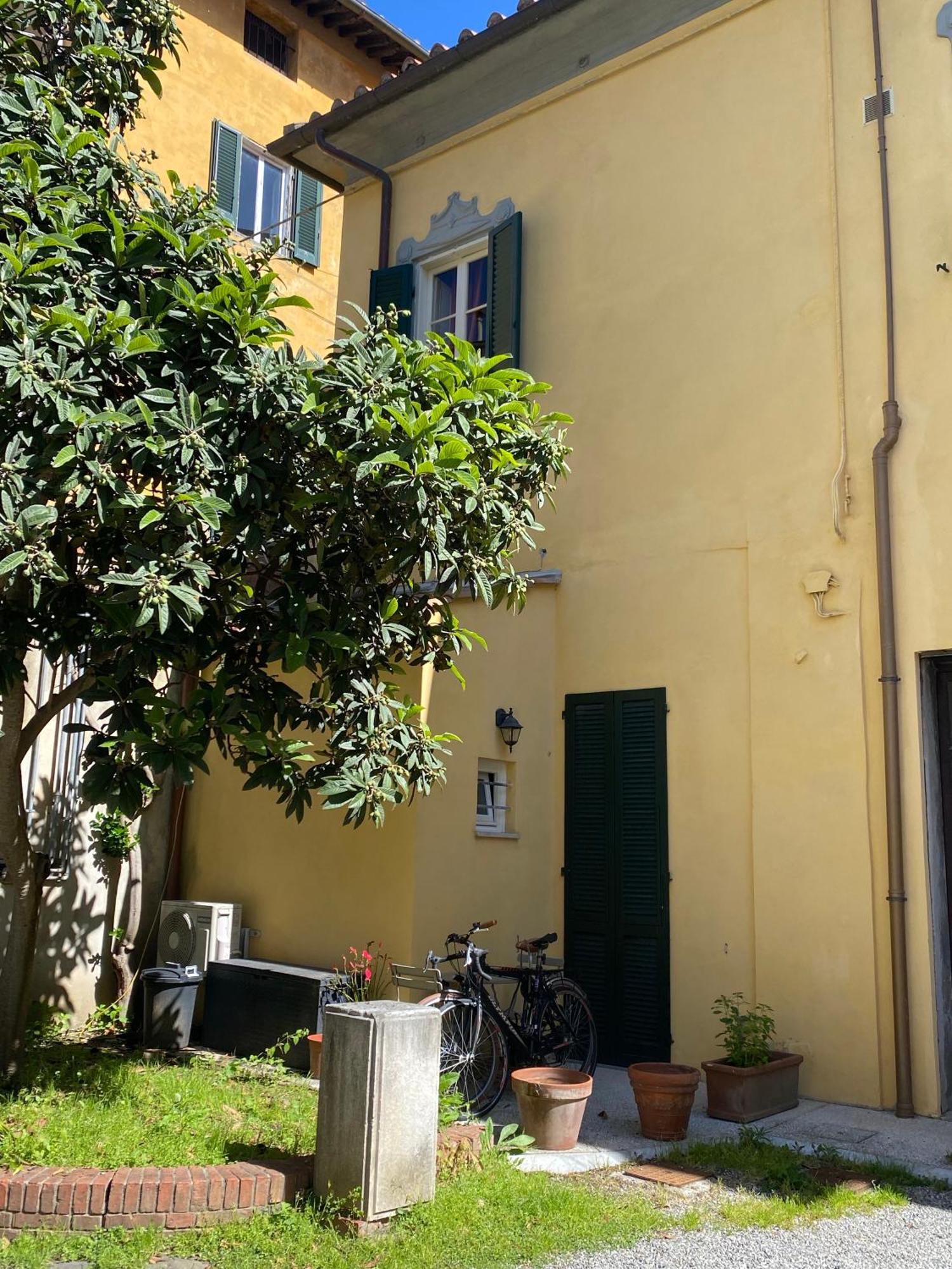 فندق L'Antica Casa Sui Lungarni Di بيزا المظهر الخارجي الصورة